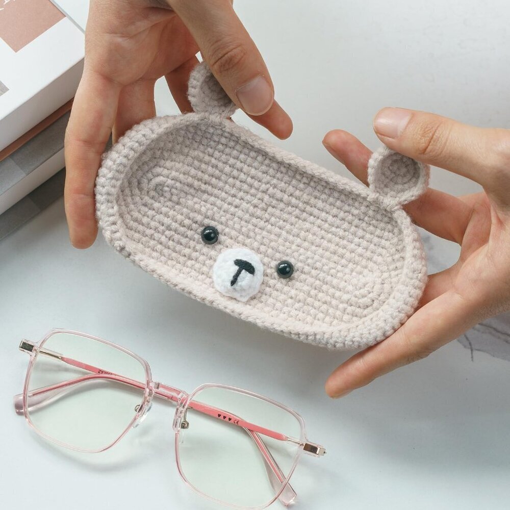 Crochet Glasses Holder Soft Wool Animal Nightstand Desk Organizer - Picture 6 of 9